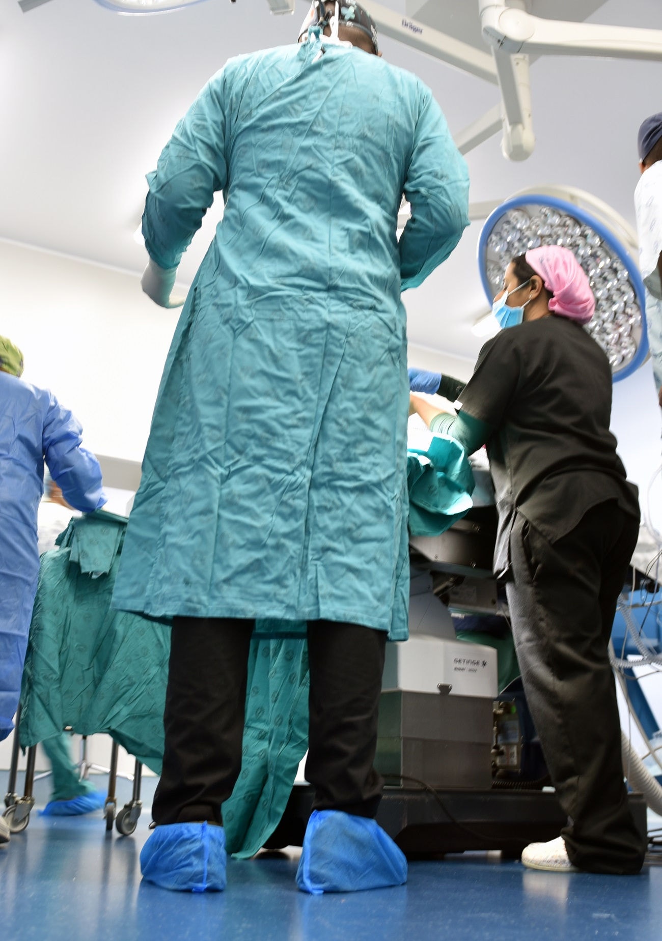 picture of doctor in theater scrubs Smile Organisation