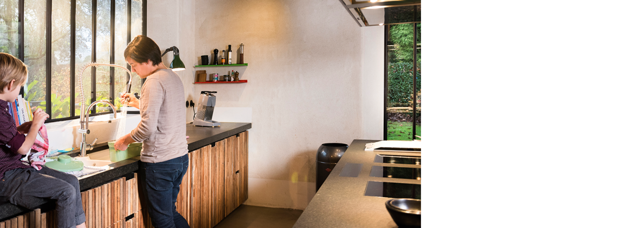 Women spraying hot water